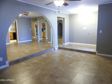 1245 W Mendoza Ave, Mesa, AZ 85202 - photo 3