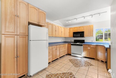 7874 W Spectrum Ave, Wasilla, AK 99654 - photo 4