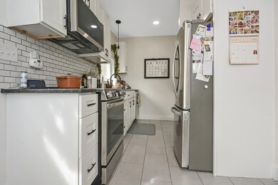 21 Cemetery St unit 21, Hopedale, MA 01747 - photo 4