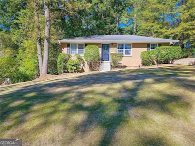990 Willivee Dr, Decatur, GA 30033 - photo 3