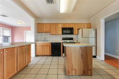 5824 Suzanne Place, Metairie, LA 70003 - photo 4