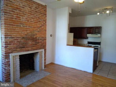 807 Hollins St unit 1, Baltimore, MD 21201 - photo 3