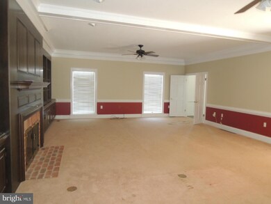 147 Long Field Ln, Shenandoah Junction, WV 25442 - photo 6