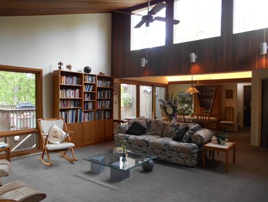 Living Rm