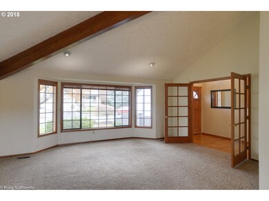 Living Room/Dining Room