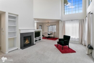 33-Living Room_3718