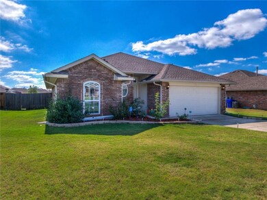 1004 Caracara Dr, Norman, OK 73072 - photo 2