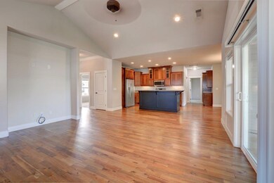 1471 Foxwood Dr, Medford, OR 97504 - photo 6