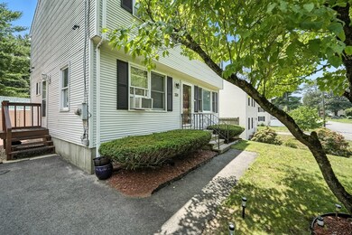 331 Parkerview St, Springfield, MA 01129 - photo 3