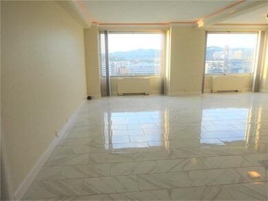 Gleaming Floors with views of rivers!