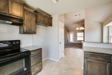 813 Caracara Dr, Norman, OK 73072 - photo 7