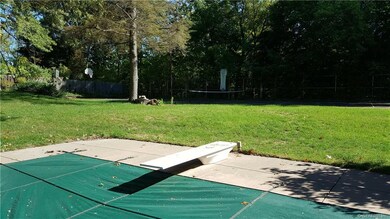 In-ground liner pool and tennis court,..... vacati