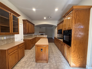 8501 Layna Ct, North Richland Hills, TX 76182 - photo 6