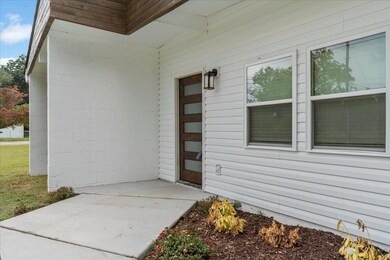 05-Front Porch