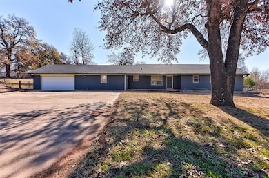 12212 Brasier Rd, Oklahoma City, OK 73165 - photo 2
