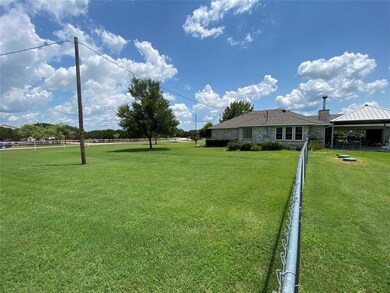 4406 Halo Ct, Granbury, TX 76049 - photo 5