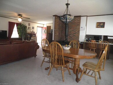 2474 Winding Woods Ln, Asheboro, NC 27205 - photo 7