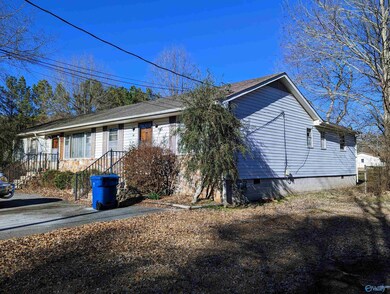 511 W Grand Ave, Rainbow City, AL 35906 - photo 4