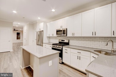 1728 Byrd St, Baltimore, MD 21230 - photo 7