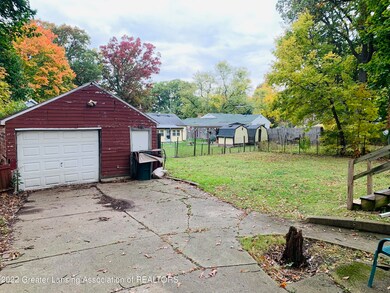 1128 Dakin St, Lansing, MI 48912 - photo 4