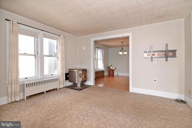827 W Main St, Palmyra, PA 17078 - photo 7