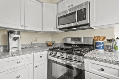 24 Barrows St unit D, Lowell, MA 01852 - photo 7