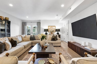 258-260 W 3rd St unit 1, Boston, MA 02127 - photo 3