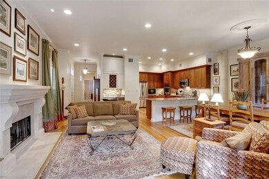 Living area flooded with light, 10 foot ceilings,