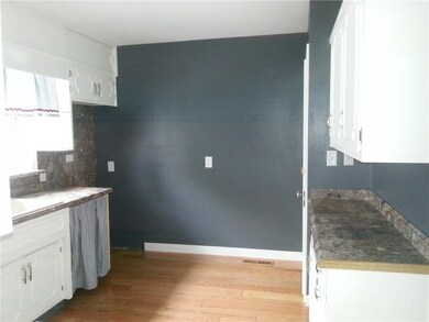 1616 Pendleton Ave, Anderson, IN 46012 - photo 5