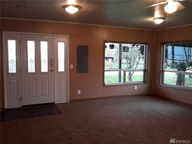 301 Hayes St, Nooksack, WA 98247 - photo 5