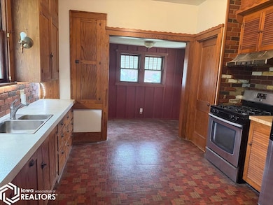 505 Hazel St, Atlantic, IA 50022 - photo 6
