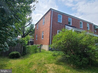 8534 Willow Oak Rd, Parkville, MD 21234 - photo 4