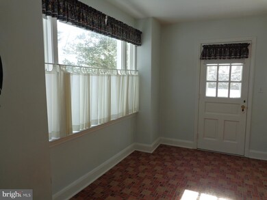 413 Brook Rd, Towson, MD 21286 - photo 7