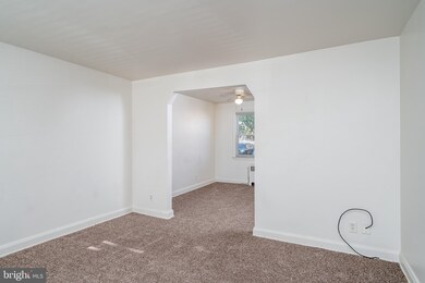 3928 Colchester Rd, Baltimore, MD 21229 - photo 4