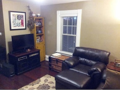 413 Bartlett St unit 1, Portsmouth, NH 03801 - photo 6