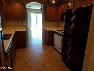 Kitchen (2)