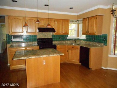 415 Hawkridge Ln, Sykesville, MD 21784 - photo 6