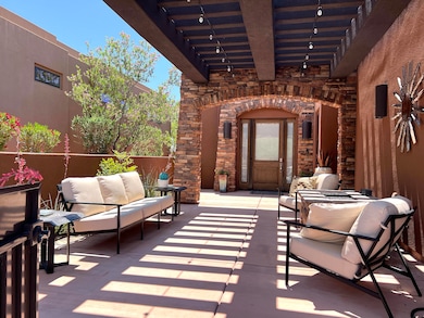 2.1 Front Courtyard