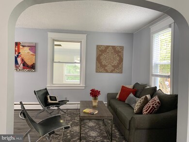 610 Hibberd Ave, Darby, PA 19023 - photo 5