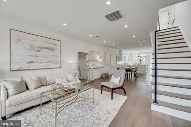 1019 4th St NE unit B, Washington, DC 20002 - photo 3