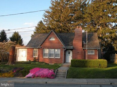 51 Union Ave, New Holland, PA 17557 - photo 3