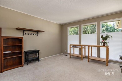 1380 E Cerramar Ct, Eagle, ID 83616 - photo 5