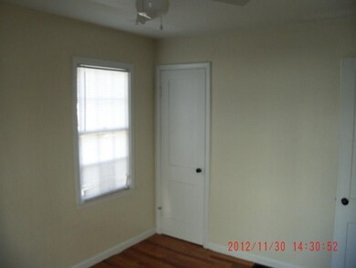 2302 S Beacon St, Muncie, IN 47302 - photo 4