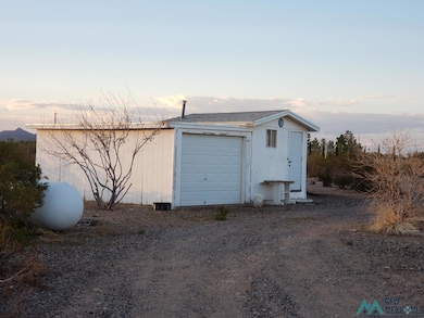 7560 N Boundary St, Columbus, NM 88031 - photo 7