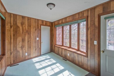 49 S Silver Ln, Sunderland, MA 01375 - photo 5
