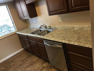 736 Oaks Field Rd unit I3-1, Jacksonville, FL 32211 - photo 4
