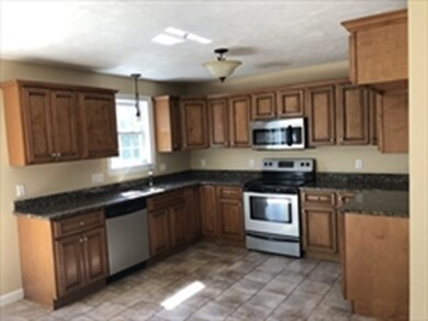 154 Beaver St unit 154, Milford, MA 01757 - photo 5