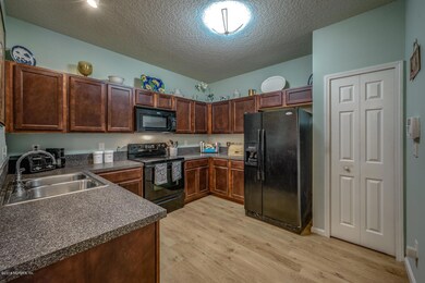 2514 Golden Lake Loop_32084-9