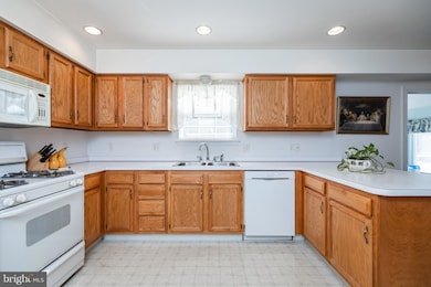 101 N Katrin Cir, New Castle, DE 19720 - photo 7