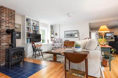 112 E East Main St, Yarmouth, ME 04096 - photo 5